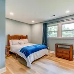 Charming Charlotte Home 2 Mi To Downtown!
