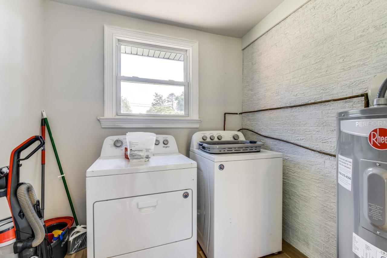 Charming 2 Mi To Downtown! Holiday home *